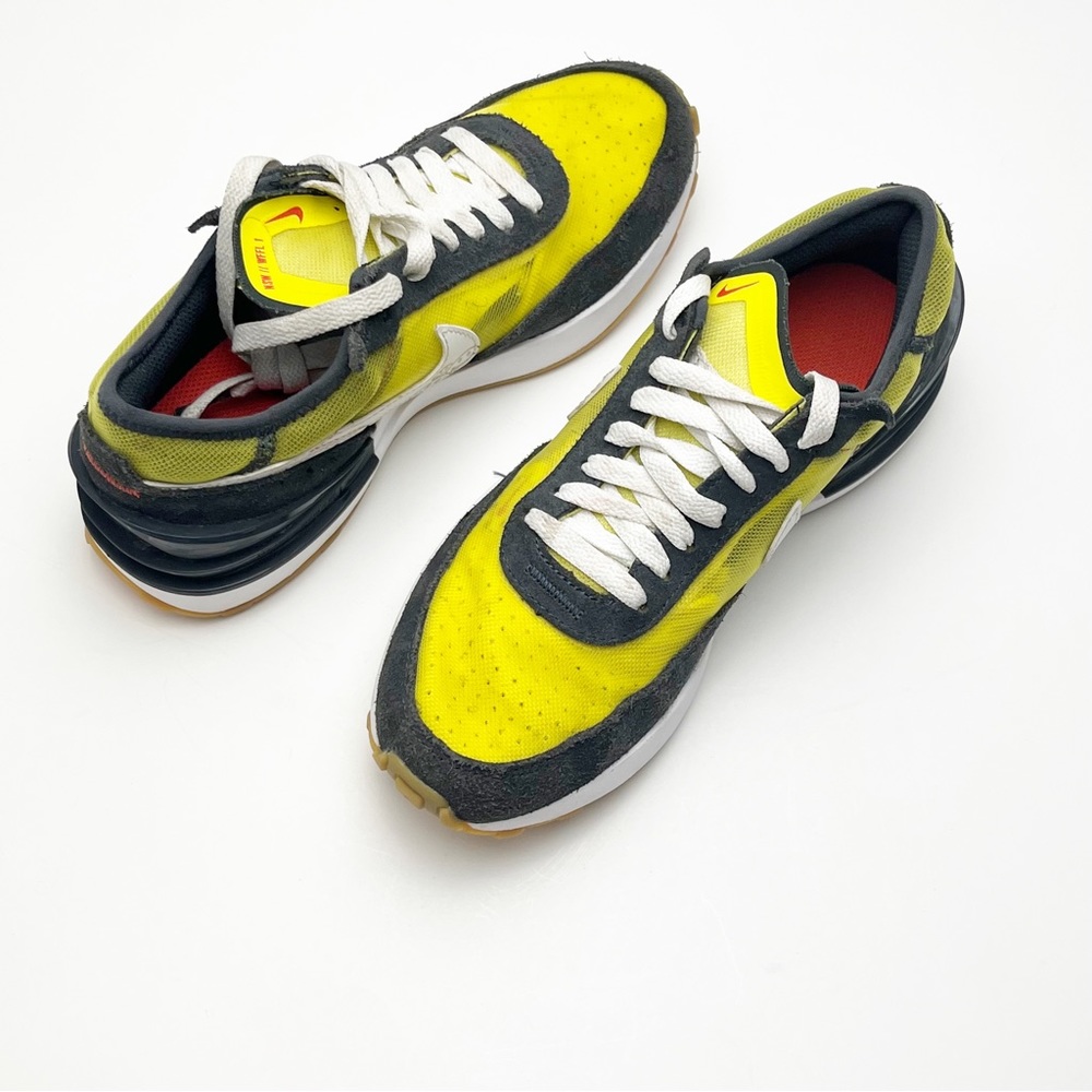 NIKE “Go The Extra Mile” Waffle On GS Sneakers Shoes Size 4Y School Athletic